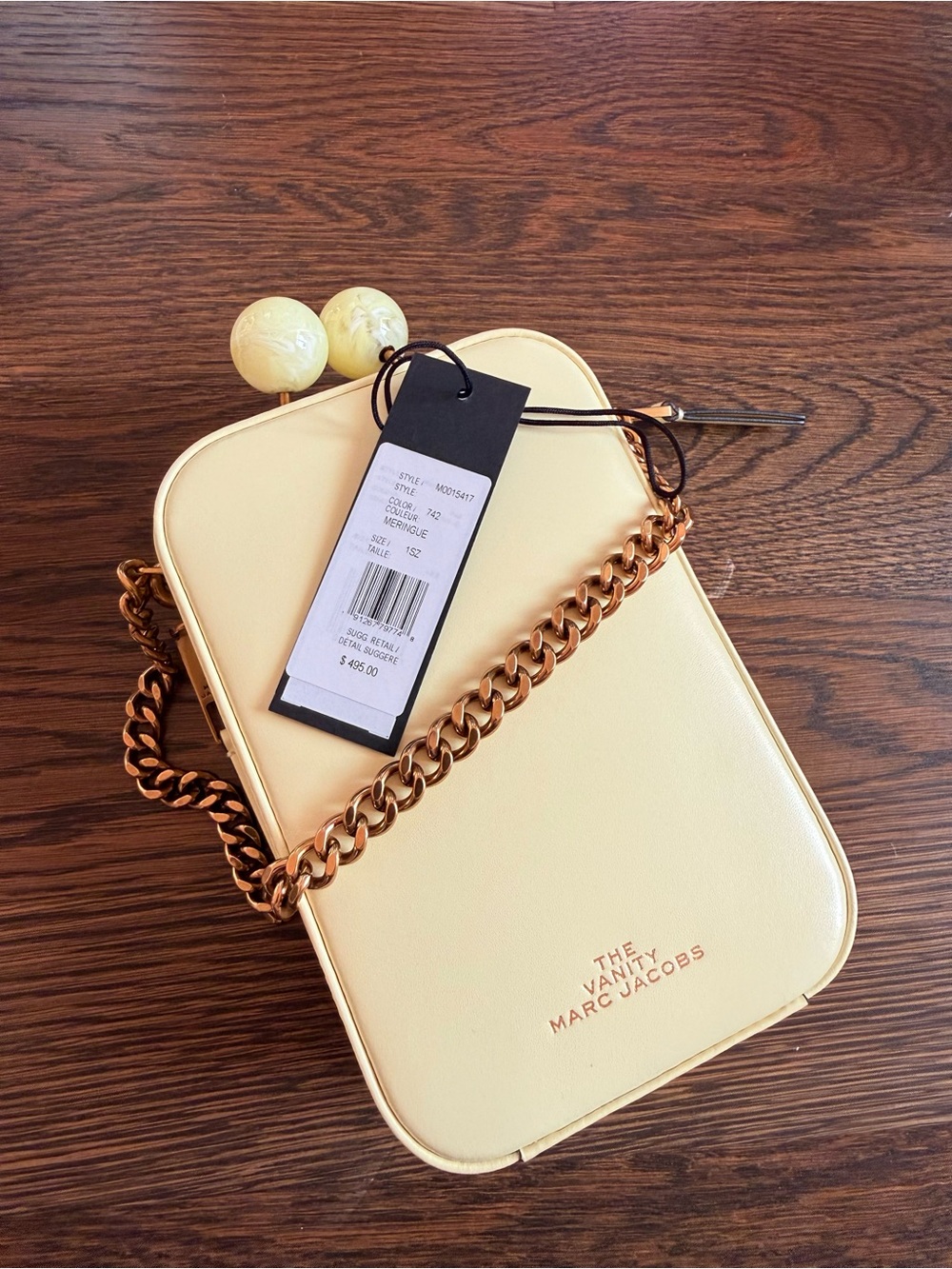 Marc Jacobs Beige Crossbody Bag with Gold Chain - Picture 2 of 13